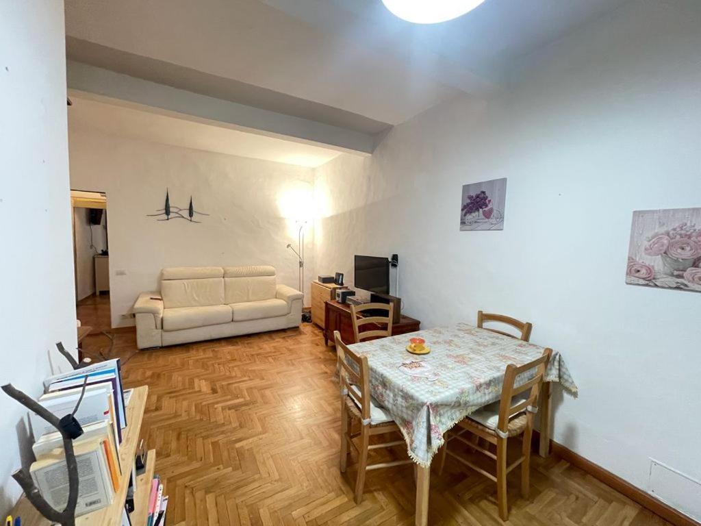 Appartamento Alessia Floransa Dış mekan fotoğraf
